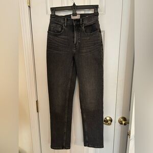 Everlane Women’s Dark Gray/ Faded black Straight Jeans